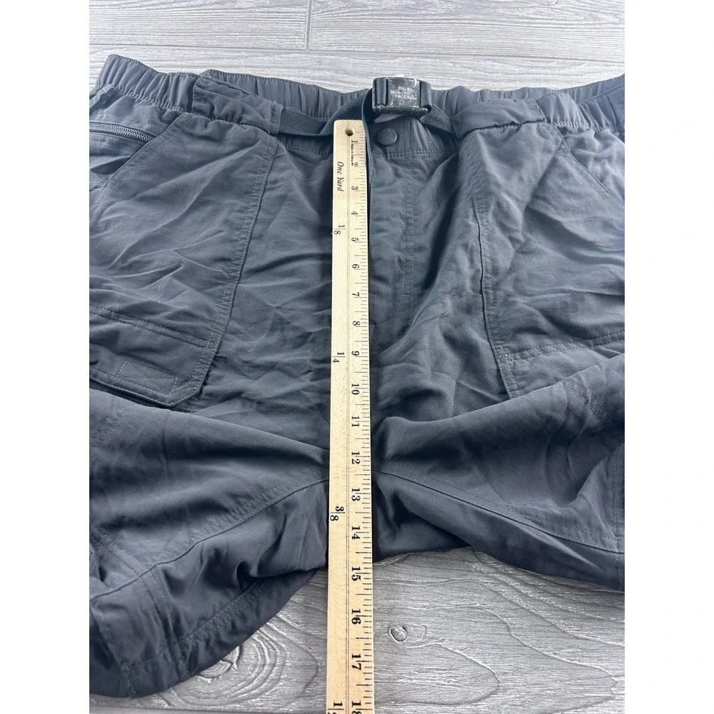 North Face Pants Mens XXL Gray Convertible Shorts Cargo Hiking Trail Camping